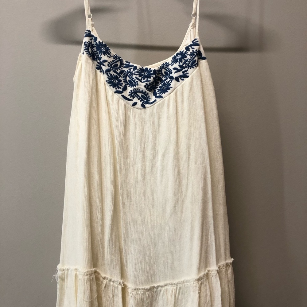 En Créme Tank Top